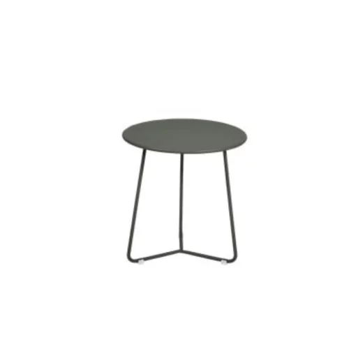 Pour vos envies d’extérieur:Table basse cocotte coloris romarin de 34 x 36 xcm