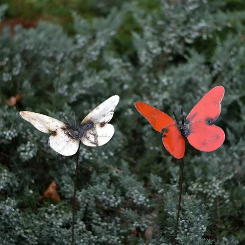 Sélection pour votre jardin：Tuteur métal papillon blanc ou bleu ou rouge