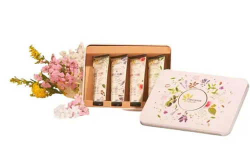 Espace vert facile：Coffret parfumé mains instant douceur bio Cosmos Organic Fleurance nature - 120 ml