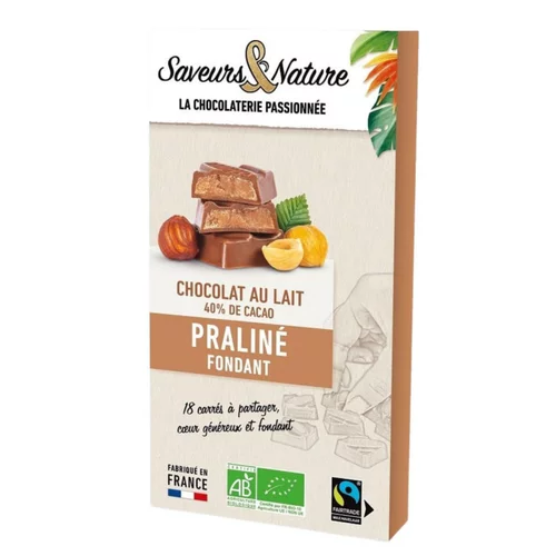 Un indispensable au jardin:18 carrés fourrés praliné enrobés de chocolat au lait bio Saveurs et Nature - 80 g