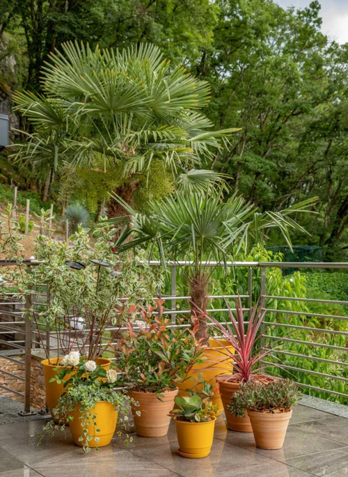 Jardin & maison：Pot en matière recyclée coloris jaune curcuma Poetic Joy 50 - Ø 48,8 x H 40,6 cm