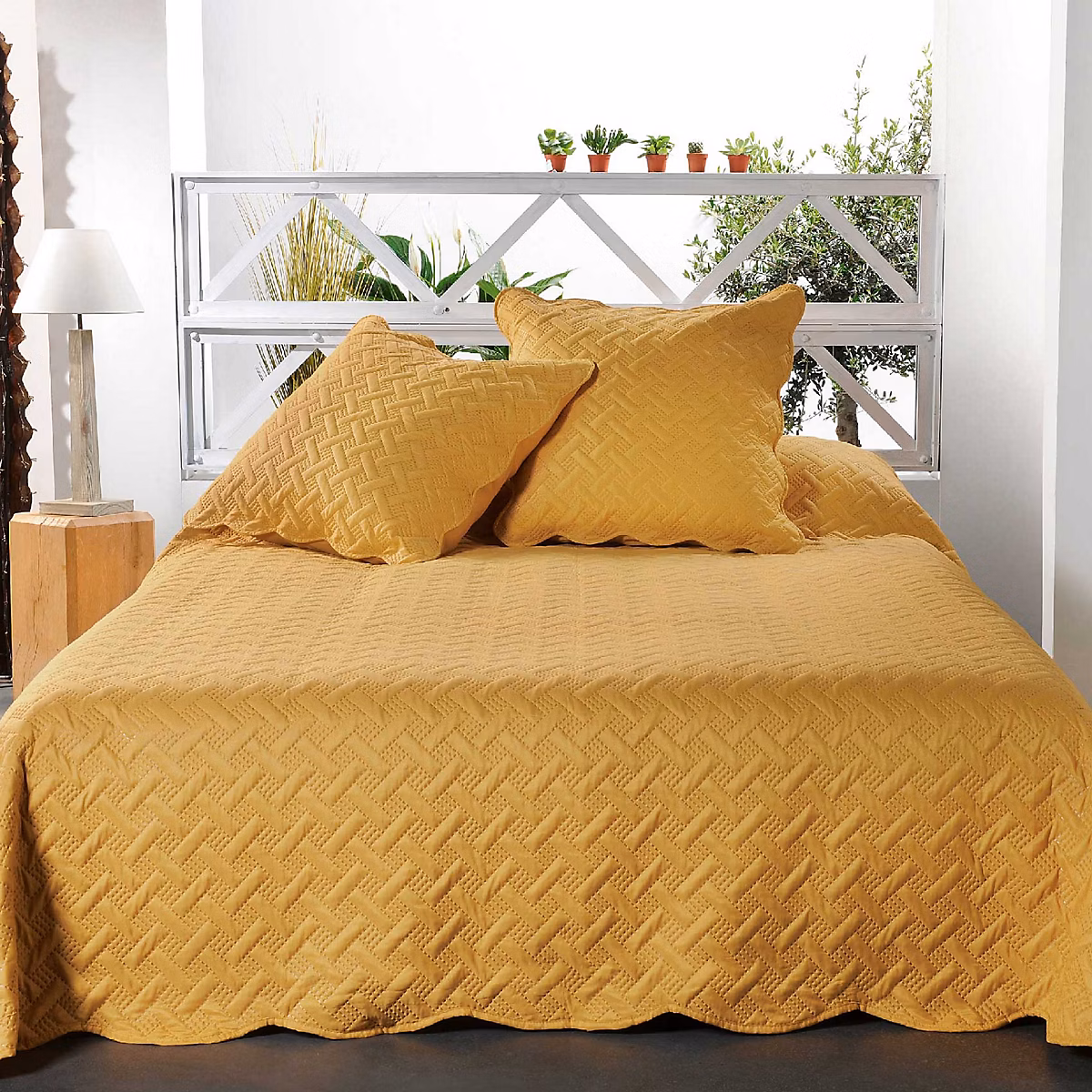 Couverture molletonné surpiquage graphique (180 × 240 cm – Jaune)