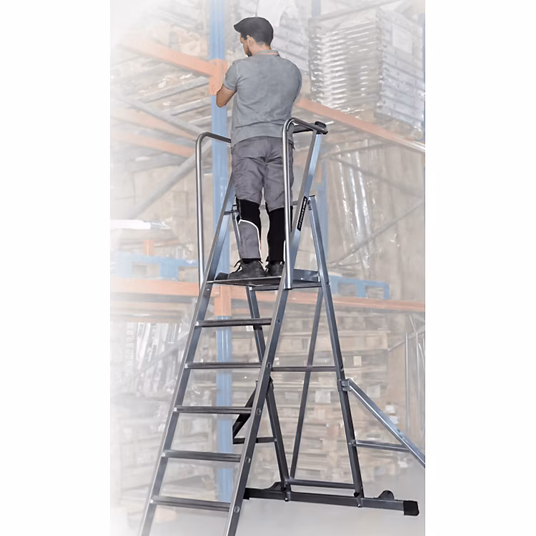 Échelle mobile avec plate – forme, pliable (6 marches, 3.50 m)