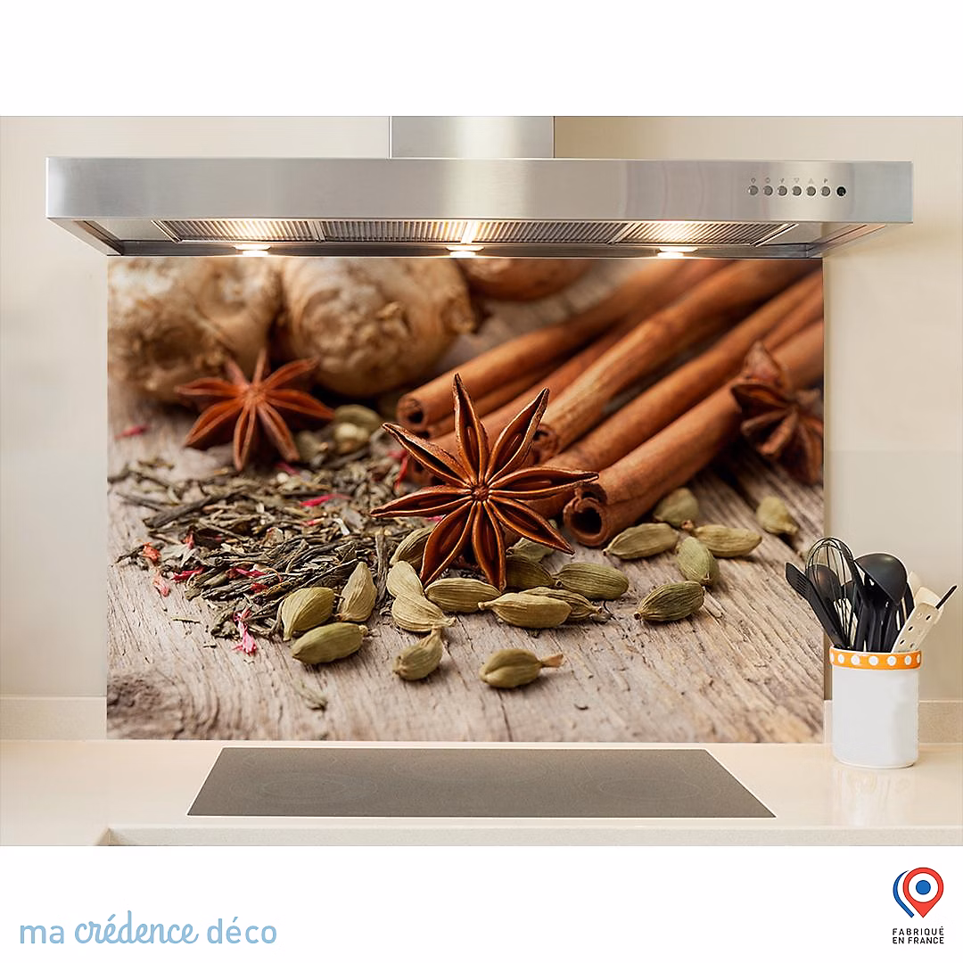 Crédence cuisine fond de hotte Ingrédients pour thé avec épices – Verre trempé, L 70 cm x H 60 cm, MaCrédenceDéco