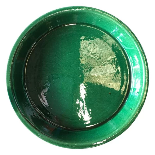 Une solution pour l’extérieur:Soucoupe en terre émaillée vert Jade Les Poteries d’Albi - Ø 22 cm
