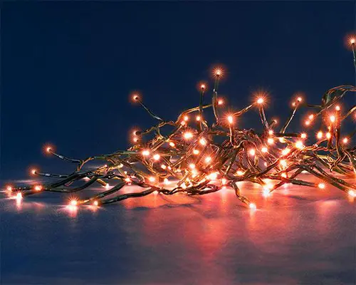 Mieux dehors:Guirlande lumineuse grappe à 600 LED cuivre sur câble vert Flicker Light® - 8 m