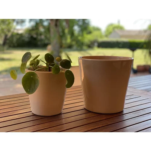 Utile extérieur:Pot coloris beige en terre émaillée Odyssée - Ø 23 cm