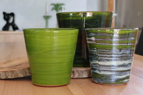 Bien pensé extérieur：Pot en terre cuite émaillée vert Forêt Les Poteries d’Albi Odyssée - Ø 18 x H 18 cm