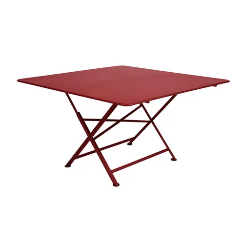 Pour mieux vivre dehors：Table carrée pliante coloris piment Cargo Fermob - 128 x 128 x 74 cm