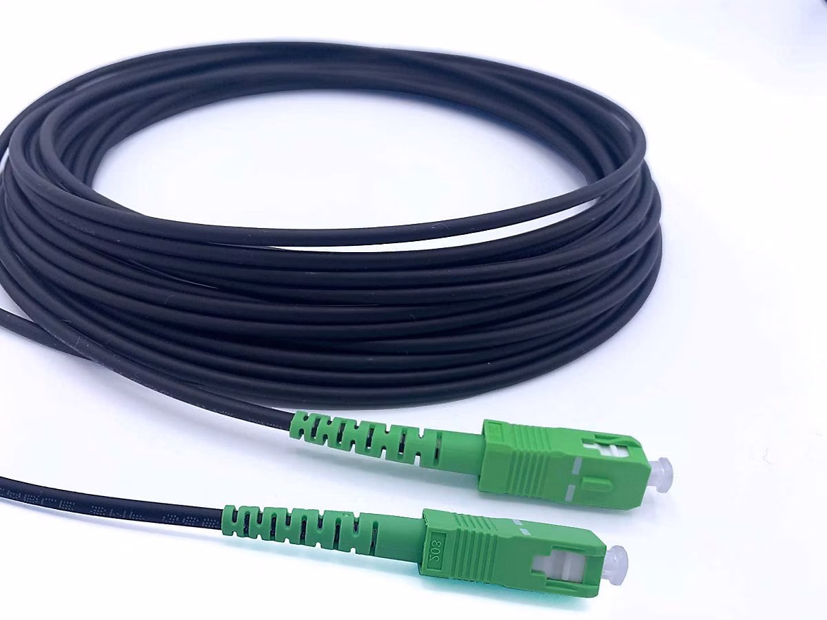 Elfcam – Fibre Optique 70m (Noir, Blindé Acier), SC/APC-SC/APC, OS2 Monomode, Étanche, Int./Ext.