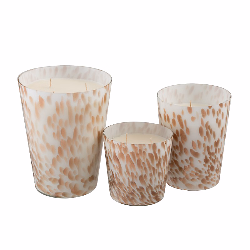 Bougie parfumée dans pot en verre blanc – doré 16 × 16 × 19 cm