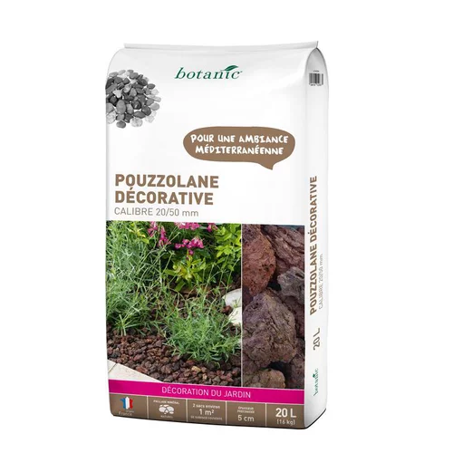 Pour donner du style à l’extérieur：Pouzzolane rouge pour jardin de calibre 20 à 50 mm en sac de 20 L