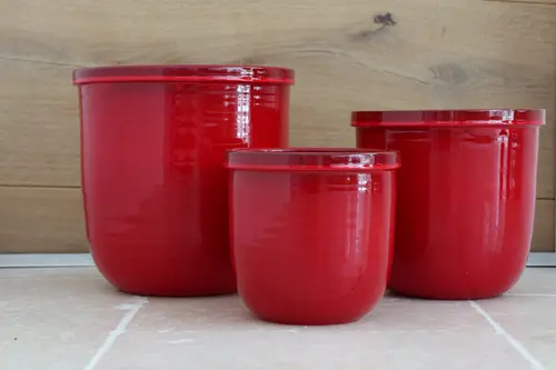 Pour vos moments en extérieur：Pot rond en terre émaillée coloris coquelicot Les Poteries d'Albi Flacon - Ø 29 x H 29 cm