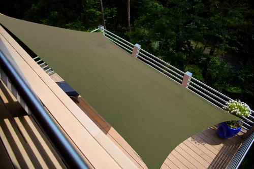 Équipement jardin：Voile rectangulaire en polyéthilène tressé Austral - 3 x 2 m